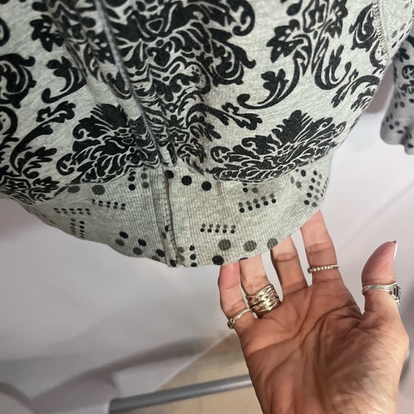 Point Zero (Nicole Benisti) fleece hoodie - Picture 4 of 8